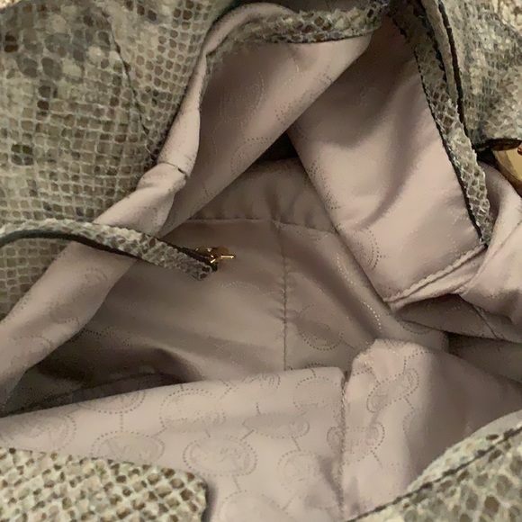 Michael Kors hobo bag - Picture 5 of 5